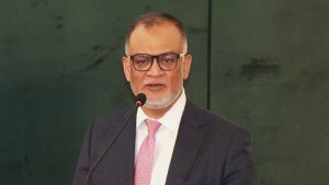 দেশের নিরাপত্তা নিয়ে নেতিবাচক প্রচারণা চালাচ্ছে একটি চক্র: বাণিজ্য উপদেষ্টা
