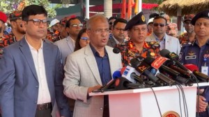 ভূমিকম্প মোকাবিলায় আরও দক্ষ জনবল দরকার: স্বরাষ্ট্র উপদেষ্টা