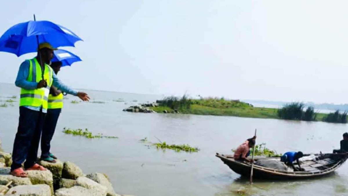 ইলিশ রক্ষায় আজ থেকে জাটকা শিকারে নিষেধাজ্ঞা ইলিশ রক্ষায় আজ থেকে জাটকা শিকারে নিষেধাজ্ঞা