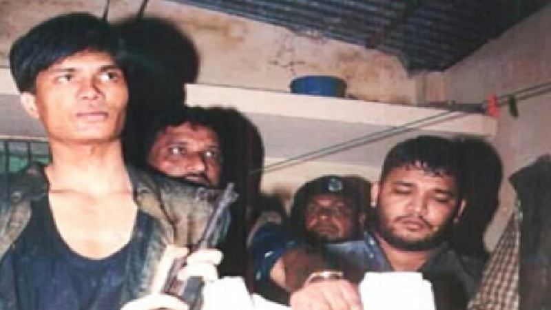 চট্টগ্রামে সন্ত্রাসের ছায়া: বড় সাজ্জাদের অনুসারীদের জোড়া খুন