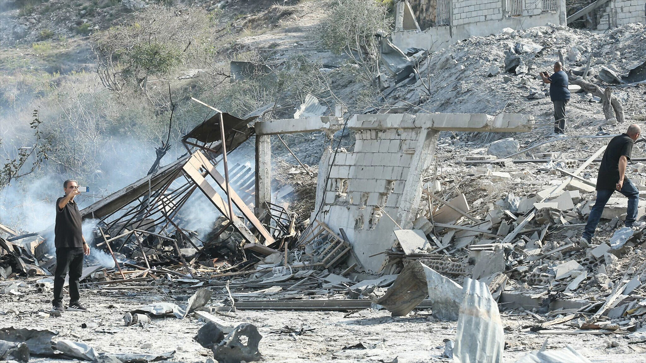 লেবাননের চার শহরে ইসরায়েলের হামলা