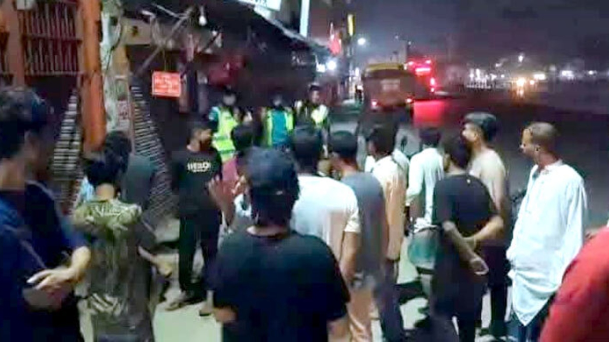 টঙ্গীতে ছিনতাইকারীদের ছুরিকাঘাতে শিক্ষার্থী নিহত টঙ্গীতে ছিনতাইকারীদের ছুরিকাঘাতে শিক্ষার্থী নিহত