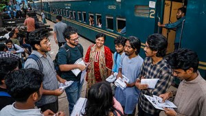 চাকসু নির্বাচনে ‘অনাবাসিক’ শিক্ষার্থীরাই গেমচেঞ্জার!