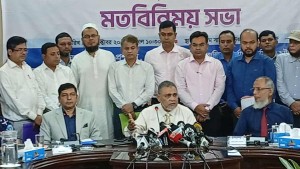 রাতের অন্ধকারে ভোট চাই না: সিইসি