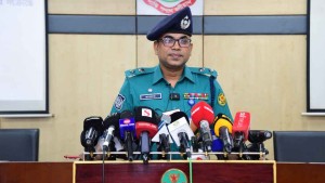 কার্যক্রম নিষিদ্ধ আ. লীগের ৩ হাজার নেতাকর্মী গ্রেপ্তার কার্যক্রম নিষিদ্ধ আ. লীগের ৩ হাজার নেতাকর্মী গ্রেপ্তার