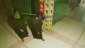 মালিবাগে স্বর্ণ চুরি, পুলিশ বলছে পরিমাণে ‘বিভ্রান্তি’, মালিক বলছেন ৫০০ ভরি! মালিবাগে স্বর্ণ চুরি, পুলিশ বলছে পরিমাণে ‘বিভ্রান্তি’, মালিক বলছেন ৫০০ ভরি!