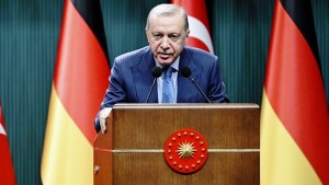 গাজা নিয়ে জার্মানির নীরবতায় ক্ষুব্ধ এরদোগান গাজা নিয়ে জার্মানির নীরবতায় ক্ষুব্ধ এরদোগান