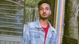 বেপরোয়া গতির বাস-ব্যাটারিচালিত অটোরিকশার সংঘর্ষ, নিহত ১