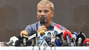 দেশেই পরিবারের বাইরে ঘনিষ্ঠদের দান করা যাবে কিডনি ও অঙ্গপ্রত্যঙ্গ: আইন উপদেষ্টা দেশেই পরিবারের বাইরে ঘনিষ্ঠদের দান করা যাবে কিডনি ও অঙ্গপ্রত্যঙ্গ: আইন উপদেষ্টা