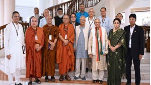 প্রবারণা পূর্ণিমা উপলক্ষে প্রধান উপদেষ্টার শুভেচ্ছা বিনিময়