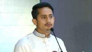 ‘এক টাকার দুর্নীতি প্রমাণ হলে রাজনীতি ছাড়ব’, সারজিসের ওপেন চ্যালেঞ্জ