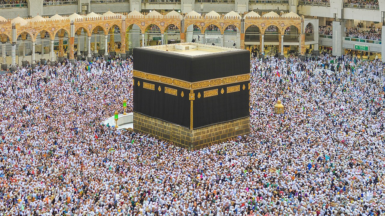 ওমরাহ ভিসা নিয়ে সৌদির নতুন সিদ্ধান্ত ওমরাহ ভিসা নিয়ে সৌদির নতুন সিদ্ধান্ত
