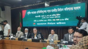 নির্বাচনের দায়িত্বে থাকলেও এবার ভোট দিতে পারবেন সংশ্লিষ্টরা: সিইসি