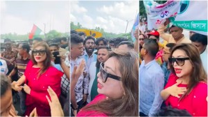 জিয়াউর রহমানের সমাধিতে ফুল দিতে এসে ছাত্রদলের প্রতিবাদের মুখে: ডা. সাবরিনা