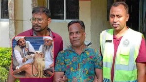 বৃদ্ধ বাউল ফকিরের চুল-দাড়ি কেটে দেয়ার ঘটনায় গ্রেপ্তার ১