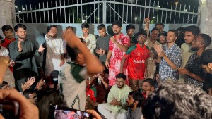 রাবিতে পোষ্য কোটা পুনর্বহাল, শিক্ষার্থীদের বিক্ষোভ
