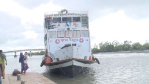 নাব্য হারিয়ে অচল সাতক্ষীরার নদীপথ