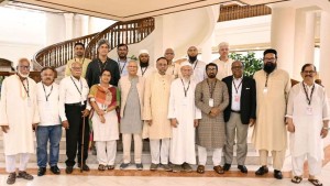 নির্বাচন নিয়ে সাত দলের সঙ্গে প্রধান উপদেষ্টার বৈঠক অনুষ্ঠিত