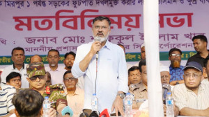 "রাজধানীর ফুটপাতে ব্যবসা করা যাবে না, বিকল্প ব্যবস্থা করা হচ্ছে"