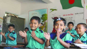 "প্রাথমিকের সব শিক্ষার্থীকে বিনা মূল্যে ইউনিফর্ম দেবে সরকার"
