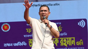 ‘বাপের বাড়িতে আসছি, খাইতে দিবেন না নাকি’