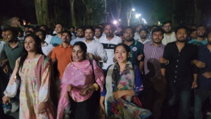 চট্টগ্রামে ছাত্রদল-শিবির সংঘর্ষ, রাবিতে ছাত্রদলের বিক্ষোভ