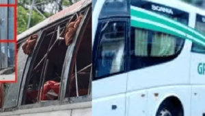 বাসে জরুরি বহির্গমনে জানালার রড অপসারণের নির্দেশ