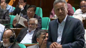 "জাল নোট রোধে নতুন আইন ও নিরাপত্তাব্যবস্থা নেওয়া হবে"