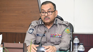রাজধানীতে নিশ্ছিদ্র নিরাপত্তা ব্যবস্থা নেয়া হয়েছে: ডিএমপি কমিশনার