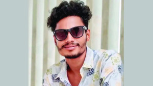 ফেনীতে তাঁতি দল নেতাকে কুপিয়ে হত্যা