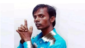 ধর্ষণের অভিযোগে হিরো আলমের বিরুদ্ধে গ্রেপ্তারি পরোয়ানা