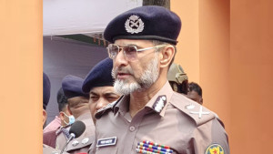 ডিএমপি কমিশনারের দায়িত্বে অতিরিক্ত কমিশনার সরওয়ার