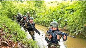 বান্দরবানের দুর্গম এলাকায় সেনা অভিযান, অস্ত্র উদ্ধারের দাবি