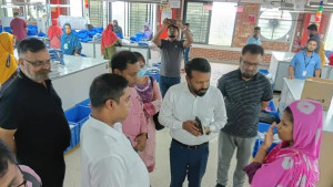একই কারখানায় ১৪৭ শ্রমিক অসুস্থ, রহস্য কাটেনি এখনো