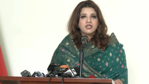ফিরলে শেখ হাসিনাকে জেলে যেতে হবে: শামা ওবায়েদ