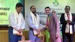 ‘জালালাবাদ গোল্ড অ্যাওয়ার্ড’ অর্জন করলেন জবির কাওছার