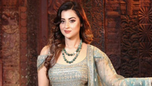 দীর্ঘ বিরতির পর পর্দায় ফিরছেন বুবলী