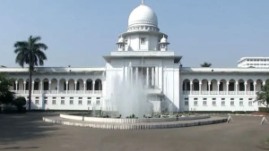পঞ্চদশ সংশোধনী পুরো বাতিল চাইলেন আইনজীবী
