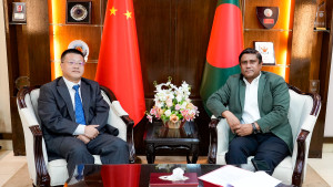 প্রধানমন্ত্রীর প্রতিরক্ষা উপদেষ্টার সঙ্গে চীনের রাষ্ট্রদূতের বৈঠক