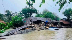 খাদ্য ও বিশুদ্ধ পানির সংকটে চট্টগ্রামের সাড়ে ৪ লাখ পানিবন্দি মানুষ