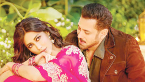 নাম বদলেও কাটল না জট, সেন্সর বোর্ডে আটকে সালমানের ‘মাতৃভূমি’