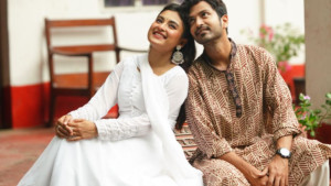 বিশ্বকাপের উন্মাদনার মধ্যেও দর্শক টানছে ‘ভালোবাসার গল্প’