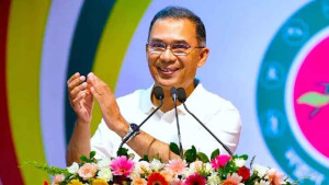 বিনিয়োগবান্ধব পরিবেশ গড়ে তুলতে কাজ করছে সরকার: প্রধানমন্ত্রী