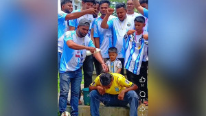 দুধ দিয়ে গোসল, ব্রাজিল ছেড়ে আর্জেন্টিনায় যোগদান সমর্থকের