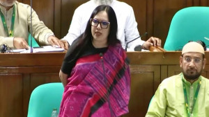 গ্রামে ১০-১২ ঘণ্টা বিদ্যুৎ থাকে না, সংসদে অভিযোগ রুমিন ফারহানার