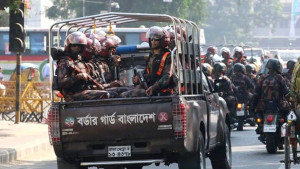 সন্ধ্যা থেকে পাঁচ জেলায় মাঠে নামল বিজিবি