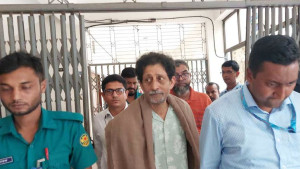 হত্যা মামলায় জামিন পেলেন ড. আবুল বারকাত