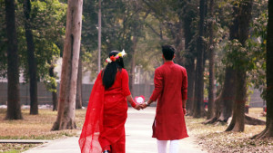সাংবাদিকের সঙ্গে প্রেম-কিছু বিশেষ বৈশিষ্ট্য সম্পর্ককে দিতে পারে ভিন্ন মাত্রা