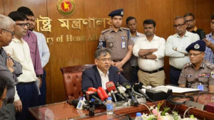 অপরাধ দমনে জিরো টলারেন্সের ঘোষণা স্বরাষ্ট্রমন্ত্রীর