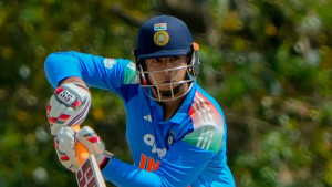 সুপার ওভারে নাটকীয় হার, বৈভবের ব্যর্থতায় শ্রীলঙ্কার কাছে নত ভারত
